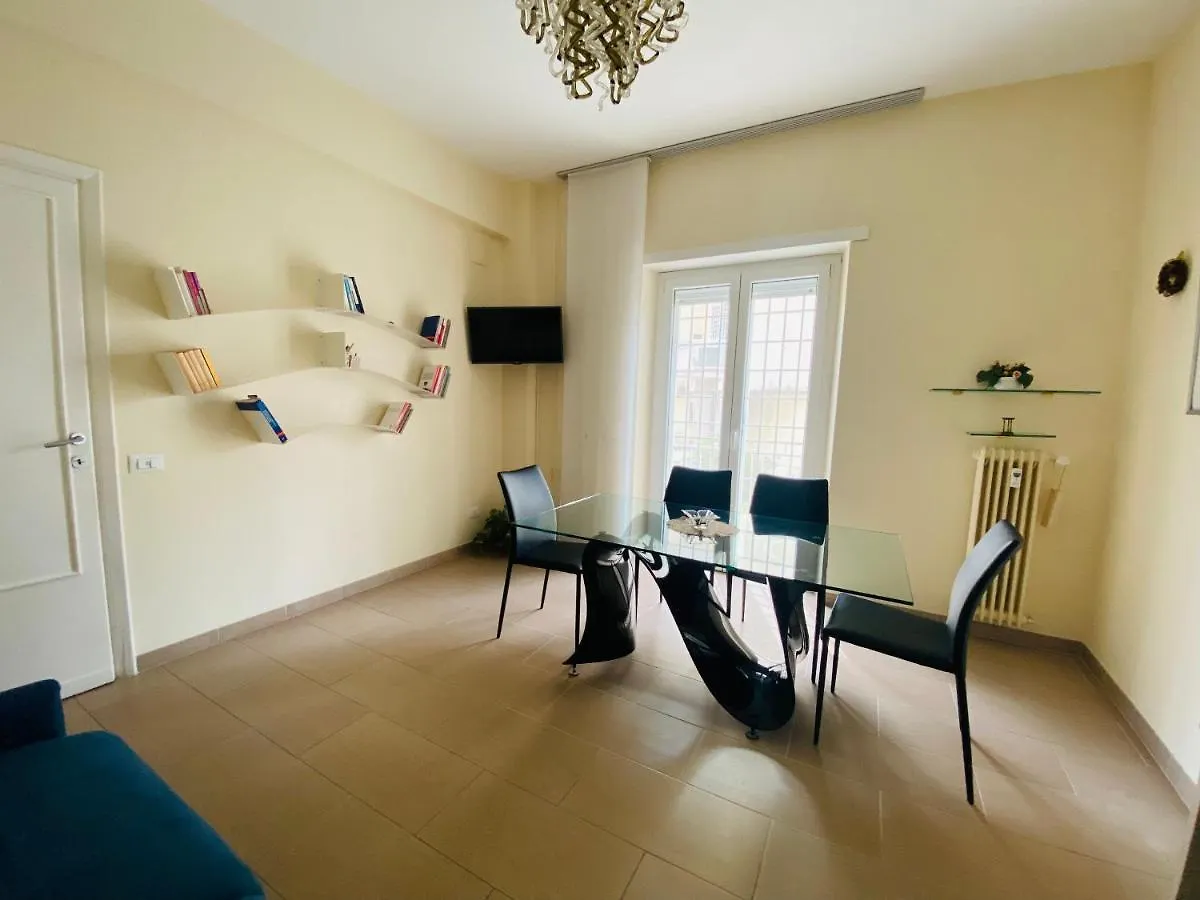 Comfy Apartment In Rome Near Metro 0*,  Italy